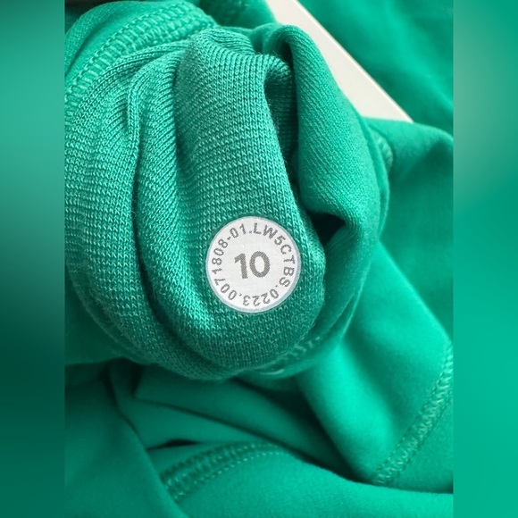 Lululemon Align High-Rise Pant 25" in Kelly Green - Picture 3 of 6